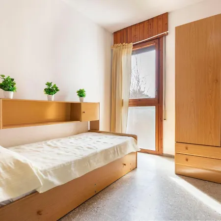 아파트 Reus Mediterrani-1 By Interhome *
